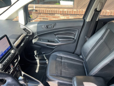 Used 2020 Ford EcoSport SES image 11