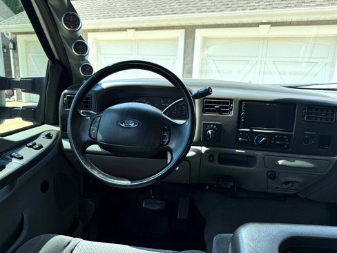 Used 2003 Ford F250 XLT image 15