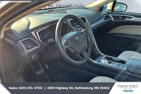 Used 2018 Ford Fusion S image 12