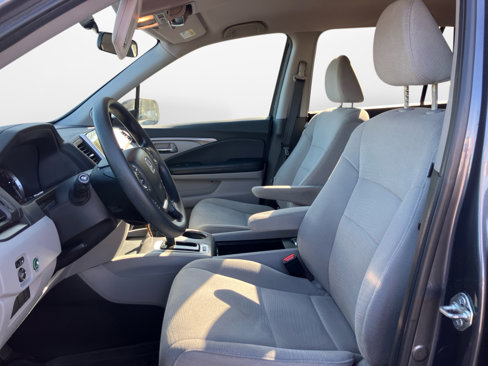 Used 2017 Honda Pilot EX image 6