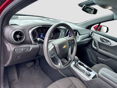Used 2021 Chevrolet Blazer LT image 9