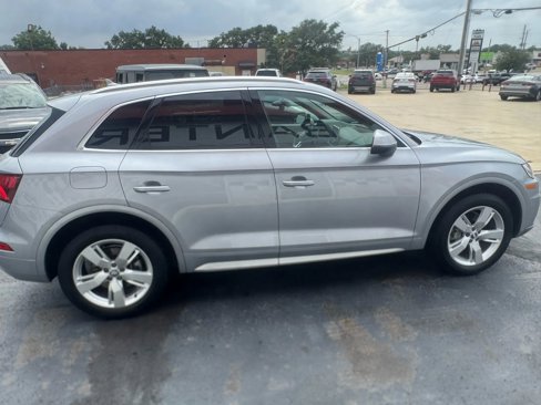 Used 2019 Audi Q5 2.0T Premium Plus image 8