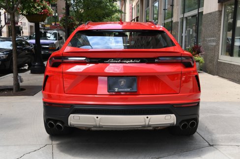 Used 2019 Lamborghini Urus image 5