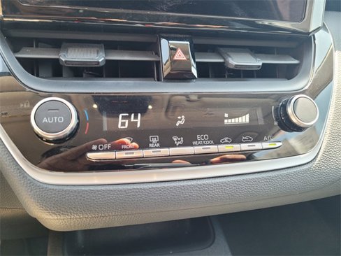 Used 2023 Toyota Corolla LE w/ Carpet Mat Package (TMS) image 19