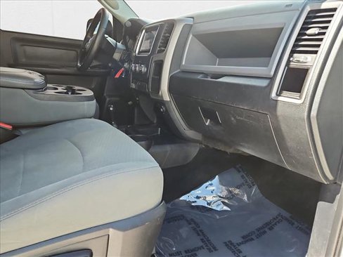Used 2016 RAM 2500 Tradesman w/ Chrome Appearance Group image 20