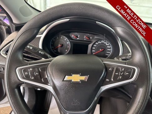 Used 2022 Chevrolet Malibu LT image 13