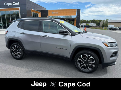 Certified 2022 Jeep Compass Limited image 1