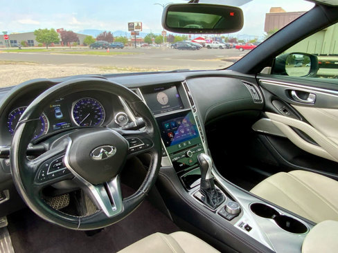 Used 2017 INFINITI Q60 w/ Premium Package image 31