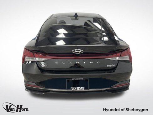 Used 2023 Hyundai Elantra Limited w/ Winter Weather Package image 15