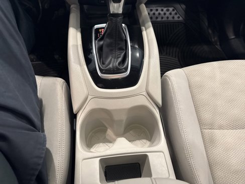 Used 2018 Nissan Rogue Sport SV image 26