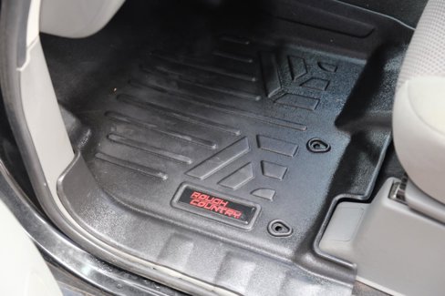 Used 2020 Nissan Frontier SV w/ Midnight Edition Floor Mats image 23