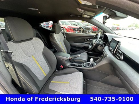 Used 2020 Hyundai Veloster Turbo R-Spec image 32