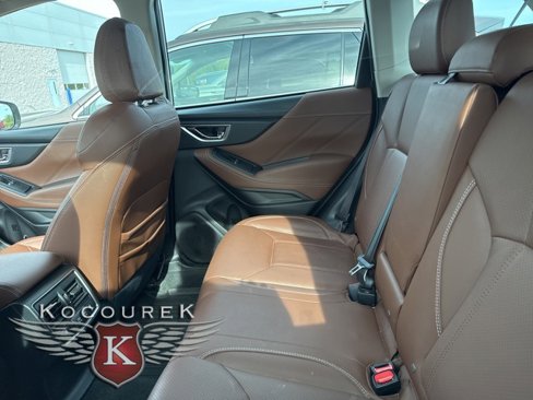 Used 2021 Subaru Forester Touring w/ Popular Package #2 image 7