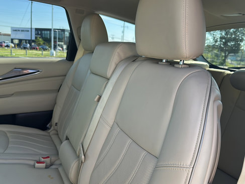 Used 2019 INFINITI QX60 Luxe w/ Essential Package image 20