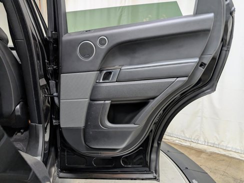 Used 2017 Land Rover Range Rover Sport image 21