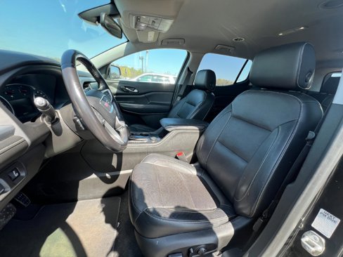 Used 2019 GMC Acadia SLT image 8