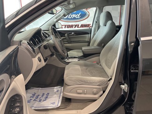 Used 2017 Buick Enclave Convenience image 9