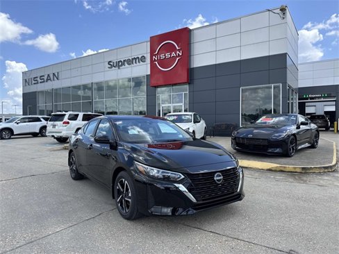 New 2025 Nissan Sentra SV image 1