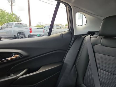 New 2025 Chevrolet Trax LT w/ Driver Confidence Package image 4