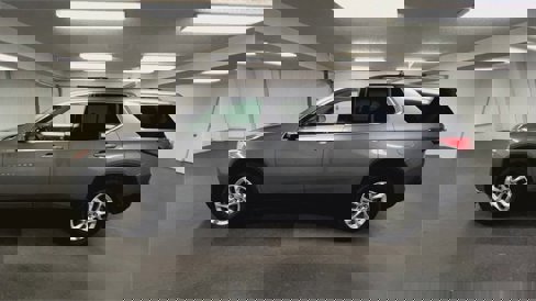 Used 2019 Chevrolet Traverse LT image 5