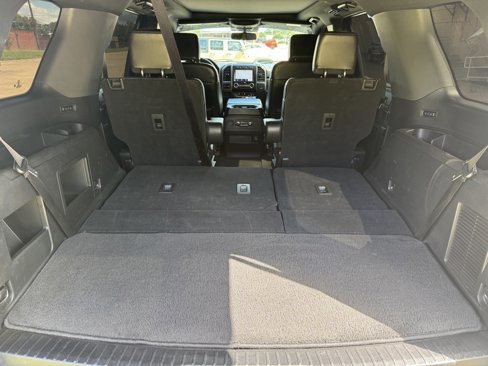 Used 2021 Ford Expedition XLT image 32