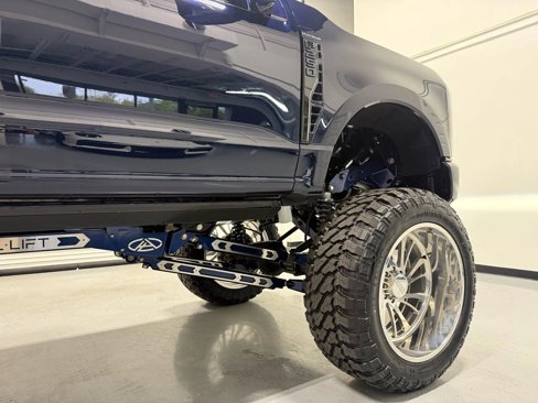 Used 2023 Ford F250 Platinum image 28