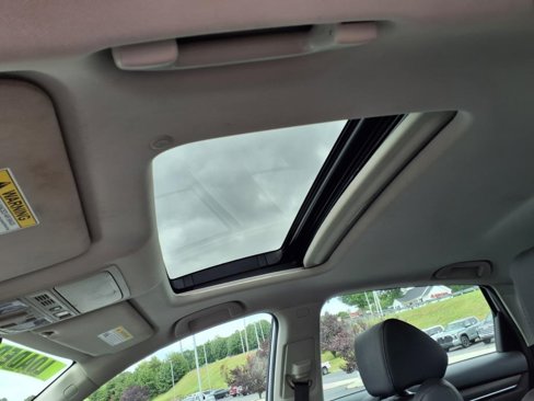 Used 2019 Honda Accord Touring image 12