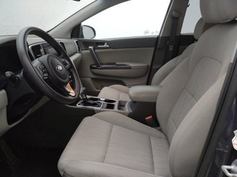 Used 2019 Kia Sportage LX image 17