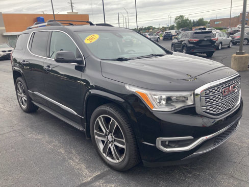 Used 2017 GMC Acadia Denali w/ Technology Package image 1