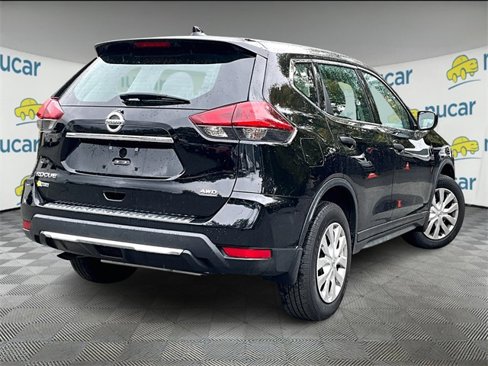 Used 2019 Nissan Rogue S image 13