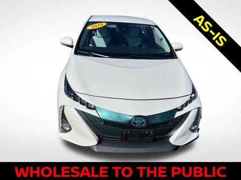 Used 2018 Toyota Prius Prime Advanced image 2
