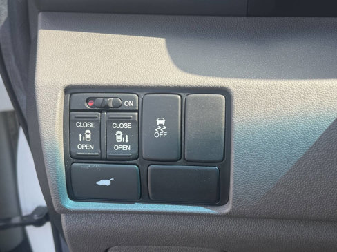 Used 2011 Honda Odyssey EX-L image 23
