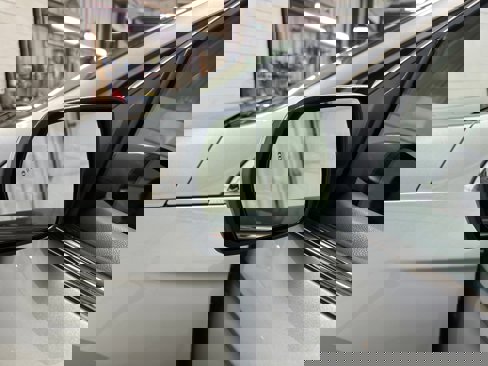 Certified 2024 Ford Edge SEL image 25