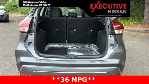New 2025 Nissan Kicks Play S image 24