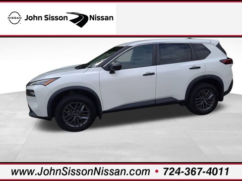 Used 2022 Nissan Rogue S image 1
