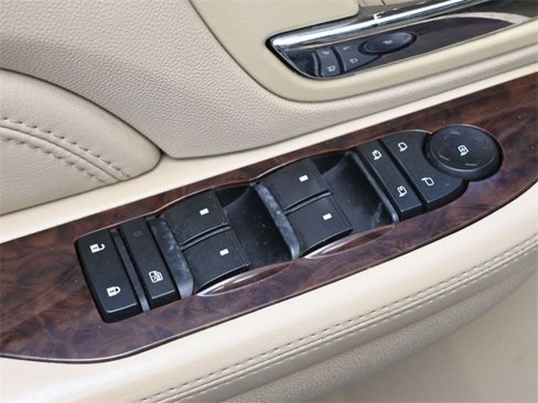 Used 2009 Cadillac Escalade Hybrid image 18
