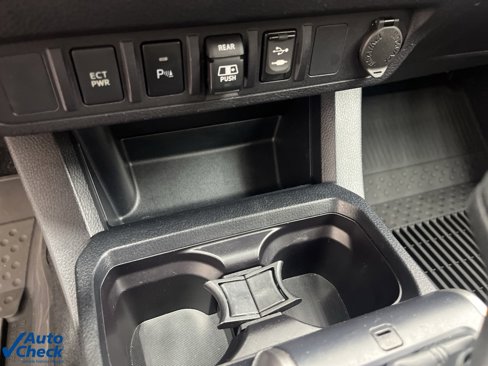 Used 2019 Toyota Tacoma SR5 image 24