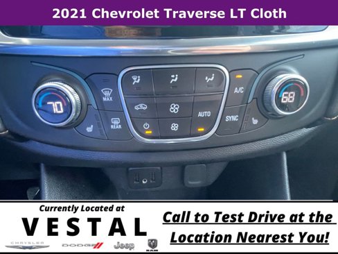Used 2021 Chevrolet Traverse LT image 23