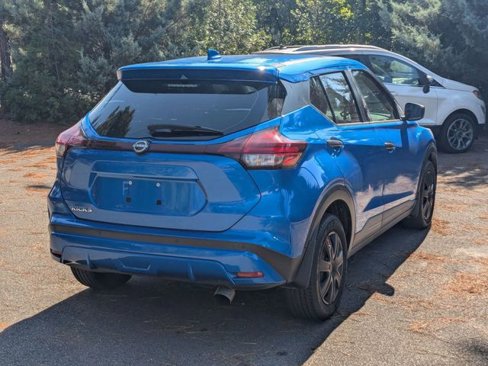 Used 2022 Nissan Kicks S image 3