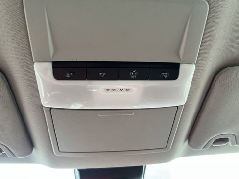 Used 2024 Nissan Altima 2.5 SV image 16