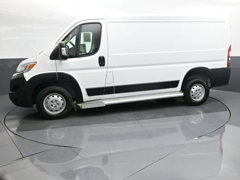 Used 2023 RAM ProMaster 2500 image 2