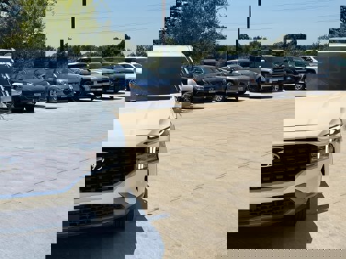 Certified 2023 Hyundai Santa Fe SEL image 3