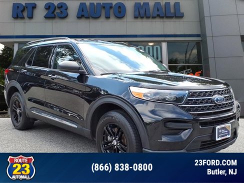 Certified 2023 Ford Explorer XLT w/ Class IV Trailer Tow Package image 1
