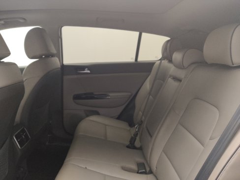 Used 2018 Kia Sportage SX image 18