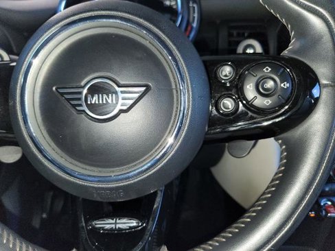 Used 2020 MINI Cooper S image 25
