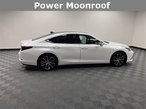 Certified 2022 Lexus ES 350 w/ Premium Package image 5
