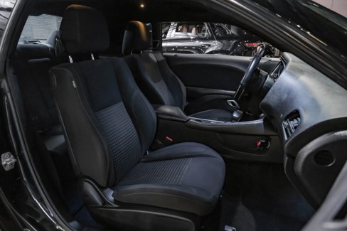 Used 2015 Dodge Challenger SXT image 26