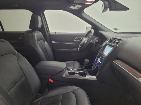 Used 2018 Ford Explorer Limited w/ Equipment Group 301A image 21