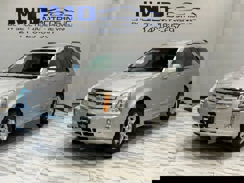 Used 2008 Cadillac SRX AWD w/ Utility Package image 1