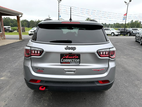 Used 2020 Jeep Compass Trailhawk image 5
